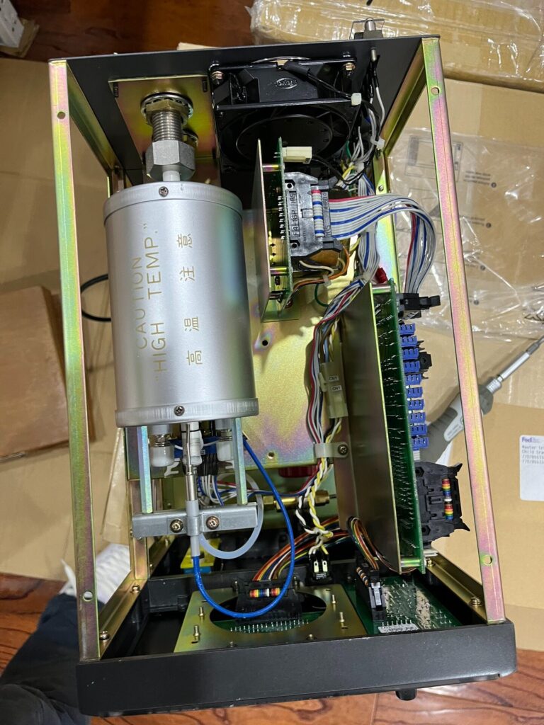 Toray LC-750L Oxygen Analyzer Part thumbnail