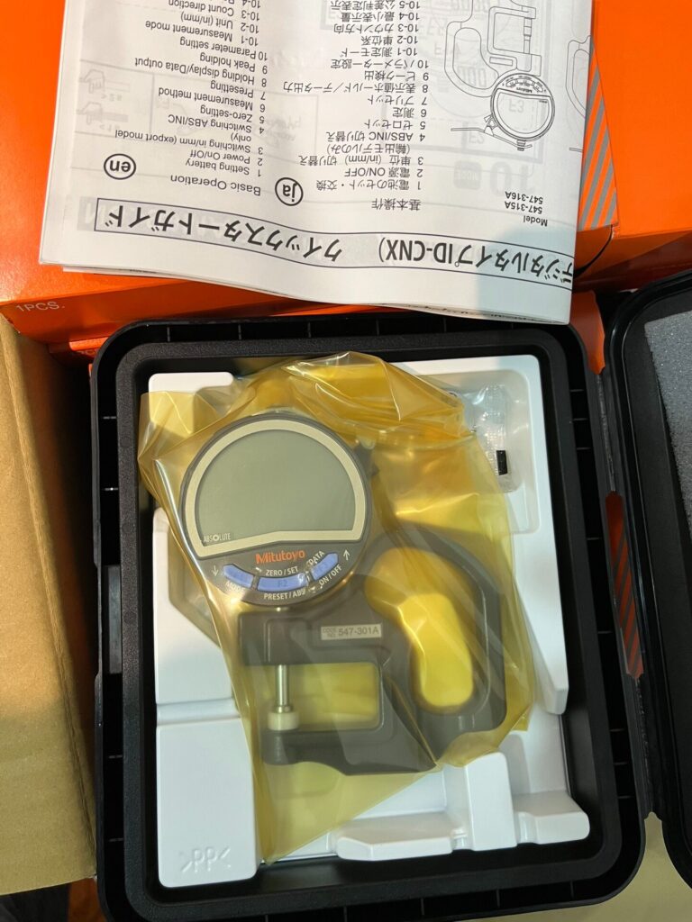 Mitutoyo 547-3 Thickness Gauge thumbnail