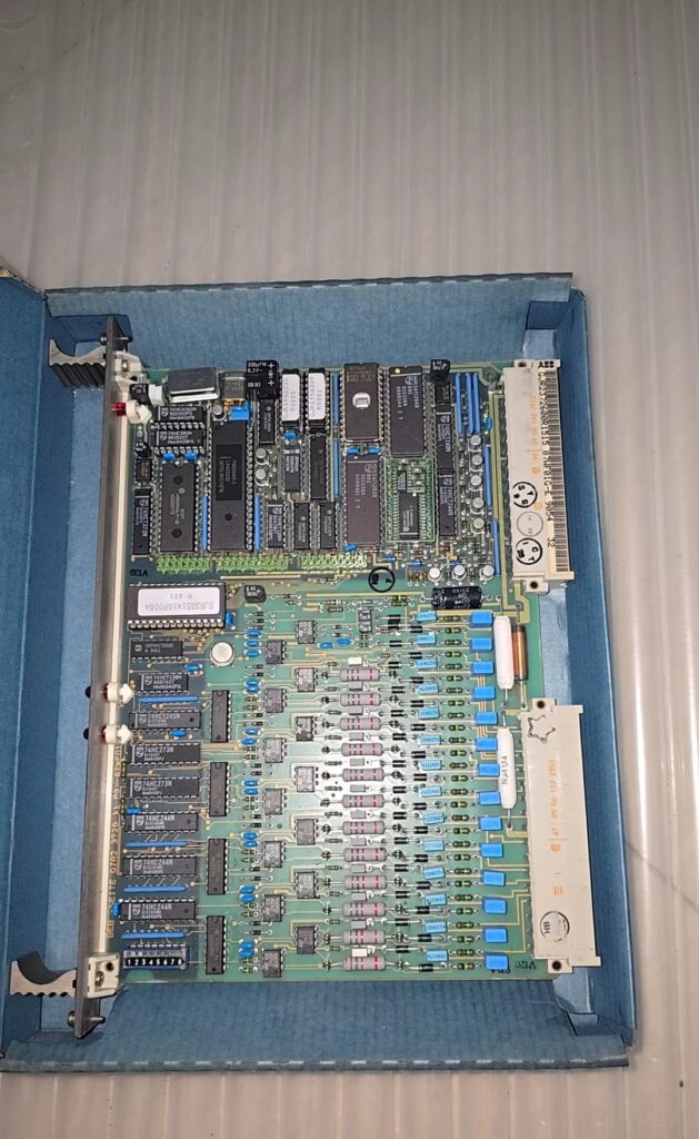 ABB Control Board GJR2372600R1515 87WF01G