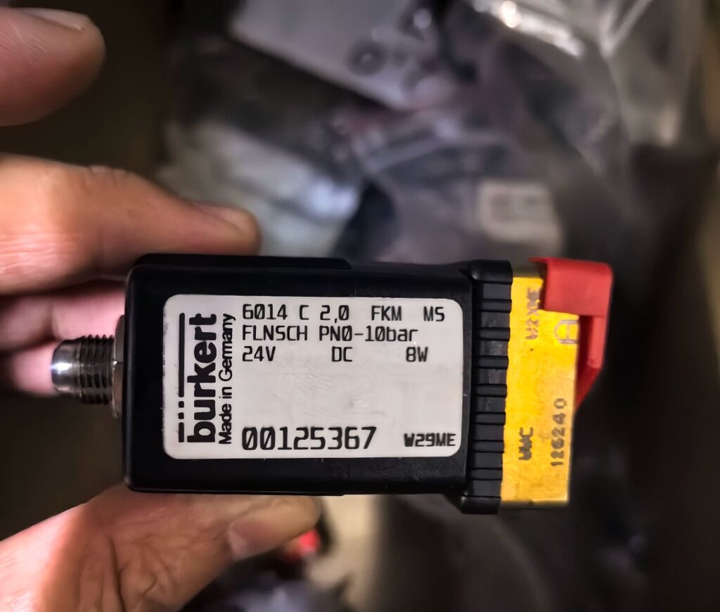 Burkert Solenoid Valve 6014 thumbnail