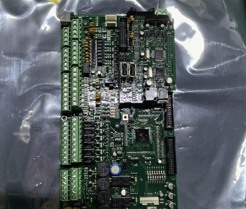 Consilium Base Board CS4000 462001 thumbnail