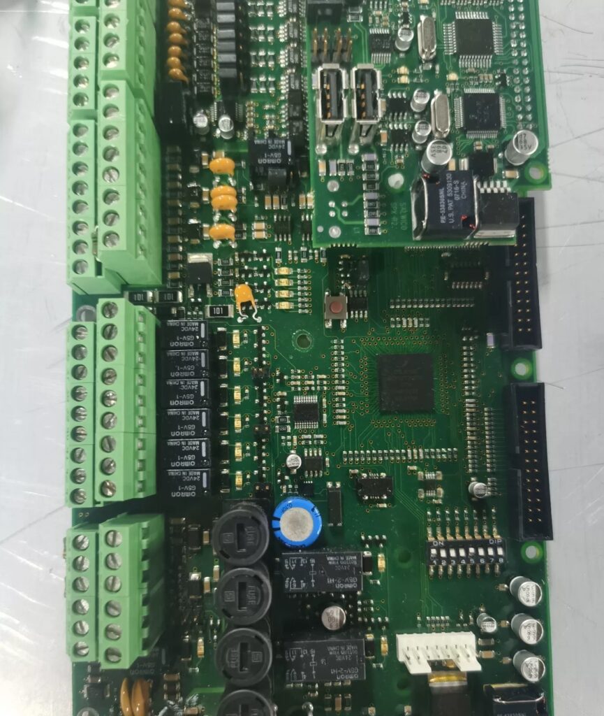 Consilium Base Board CS4000 462001 thumbnail
