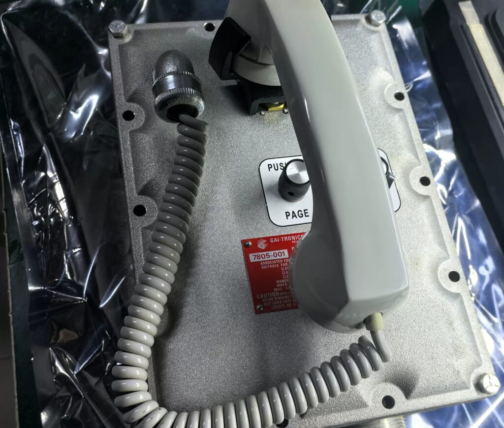 GAI-TRONICS Telephone 7805-001 thumbnail