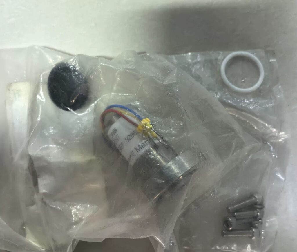 Honeywell Pressure Sensor T901-P 32883-6 thumbnail
