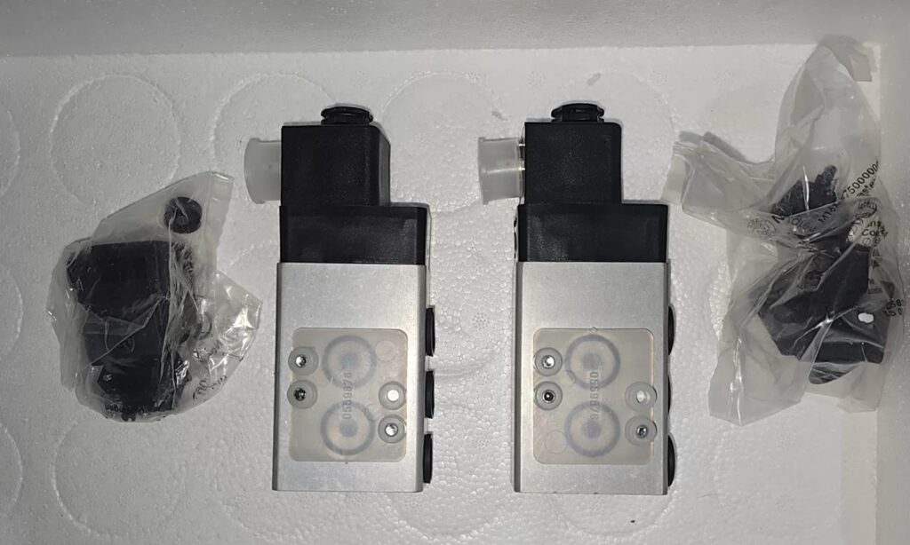 IMI Herion Solenoid Valve 2623077 thumbnail