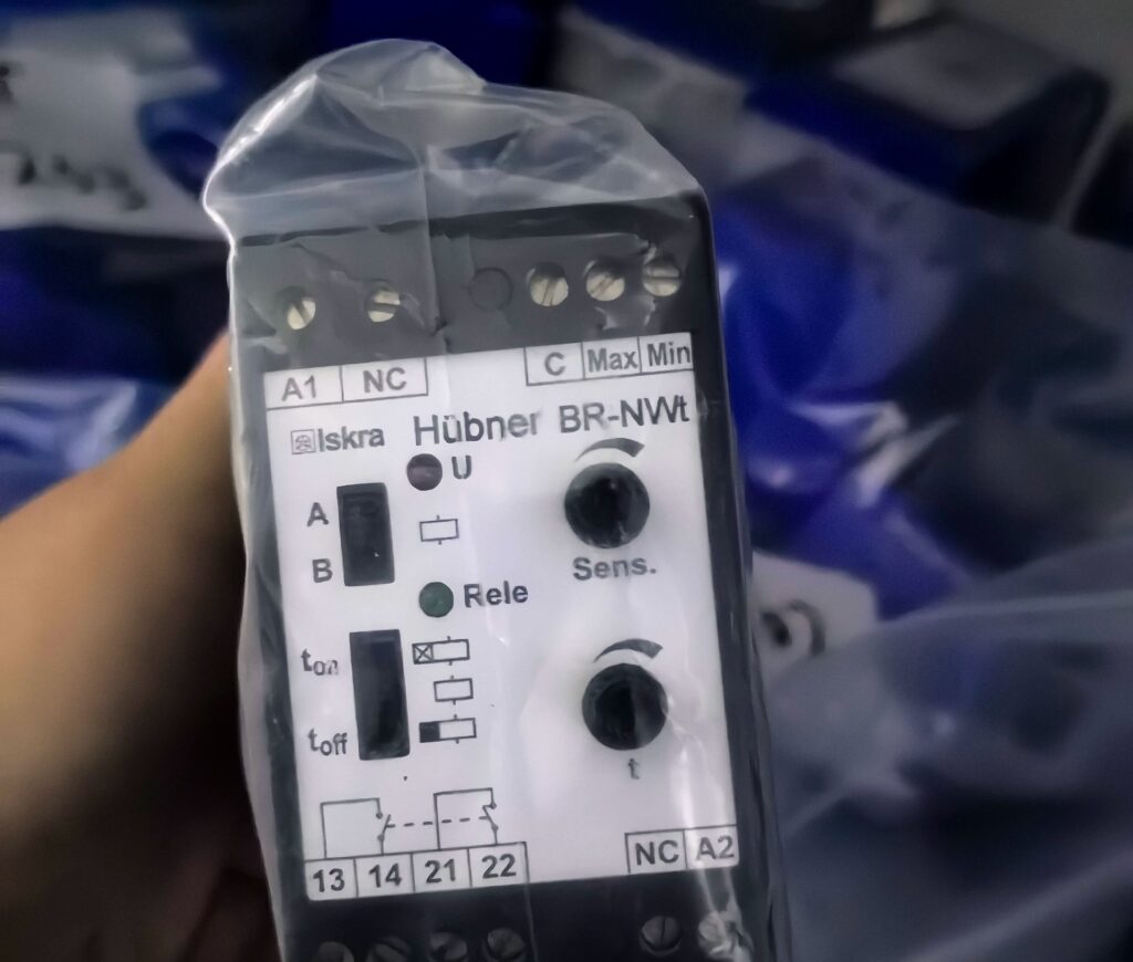 Iskra Level Control Relay BR-NWt thumbnail