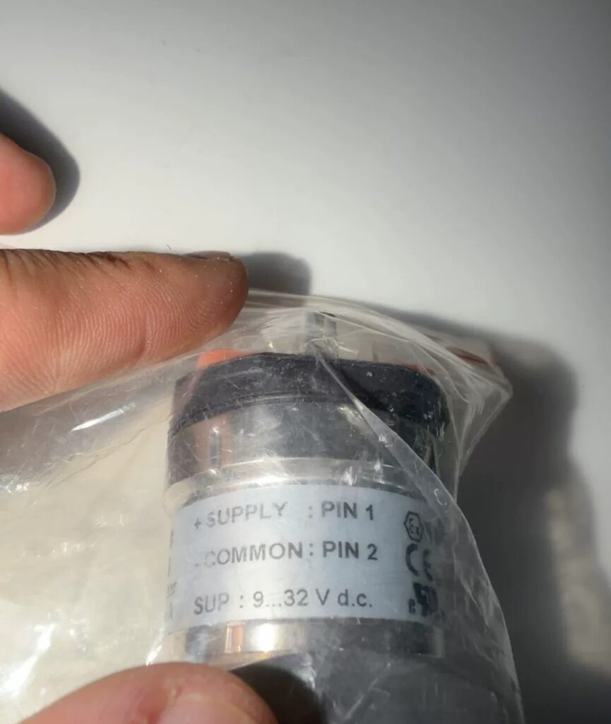 MBS Pressure Transmitter 060G6125 thumbnail