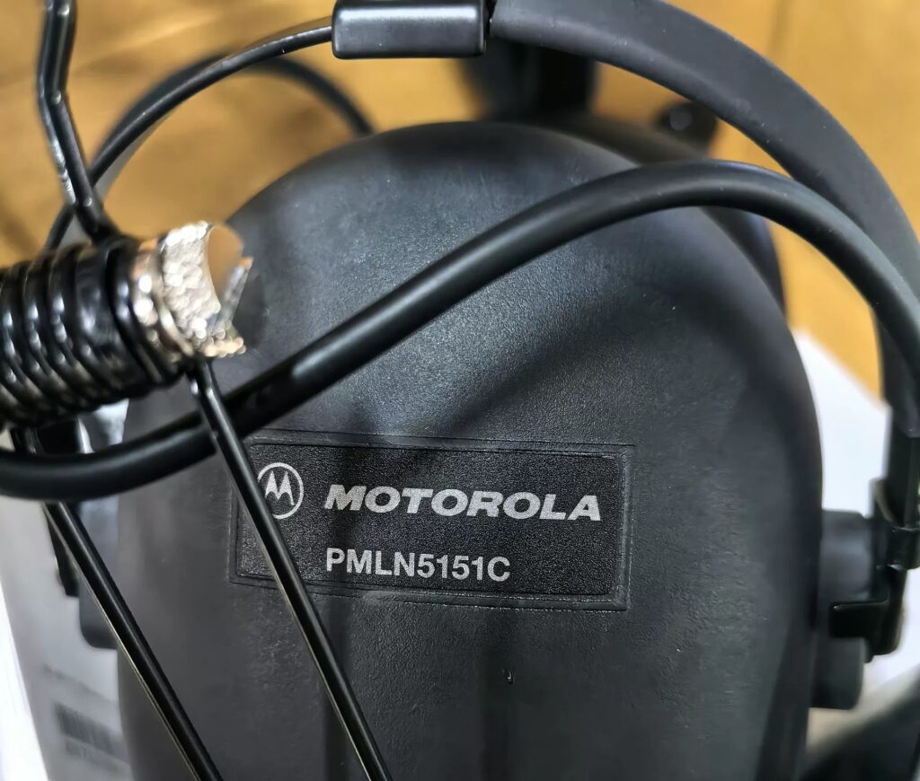 MOTOROLA Headset PMLN5151C thumbnail