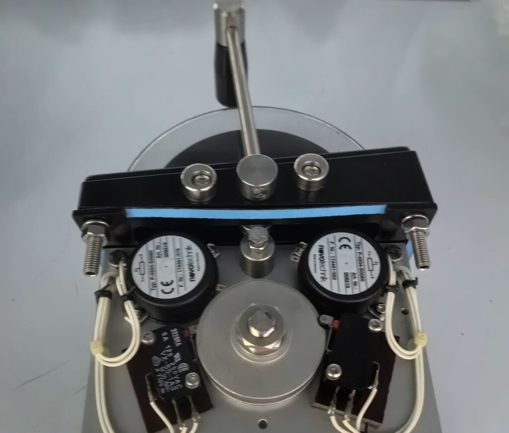 Novotechnik Encoder 3170743-3 thumbnail