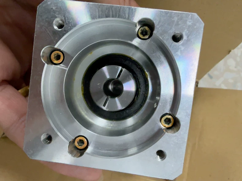 HD Gear Motor CSF-14-50-GH-J2BAD thumbnail