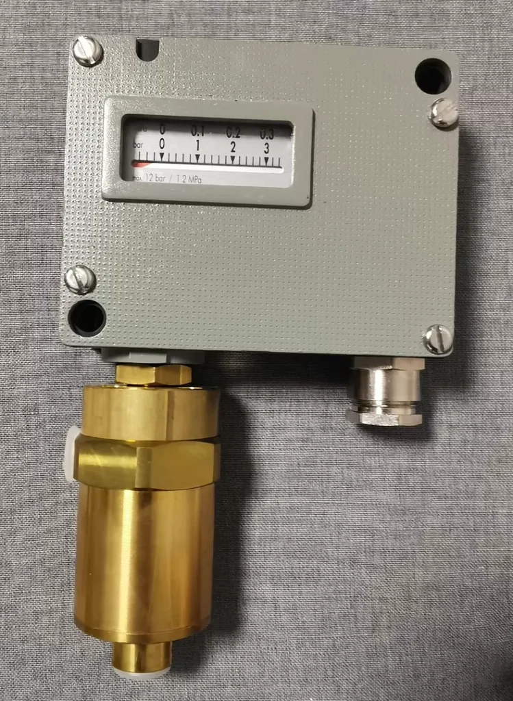 Trafag 920.2374.931，-0.6-3.4bar SWITCH