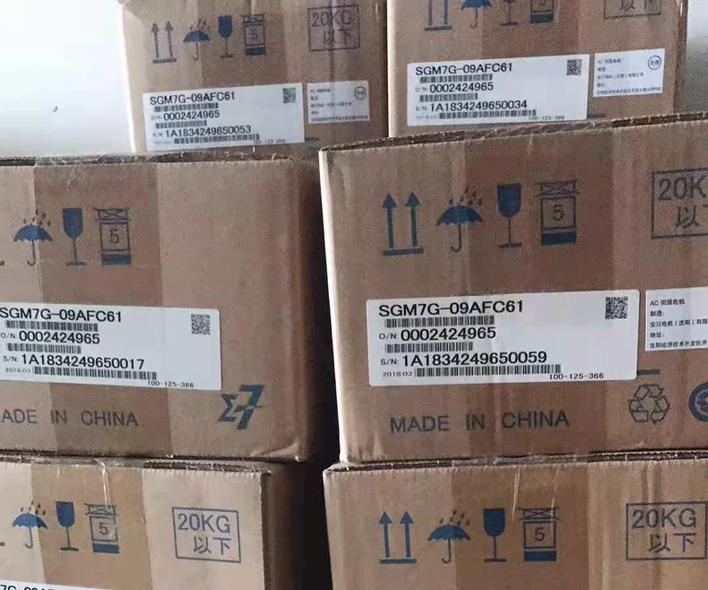 Yaskawa SGMAH-08AAA41 Motor