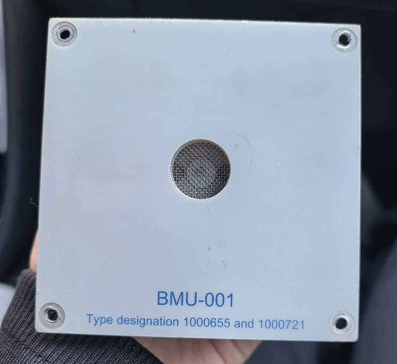 Kongsberg bmu-001. VDR microphone. thumbnail