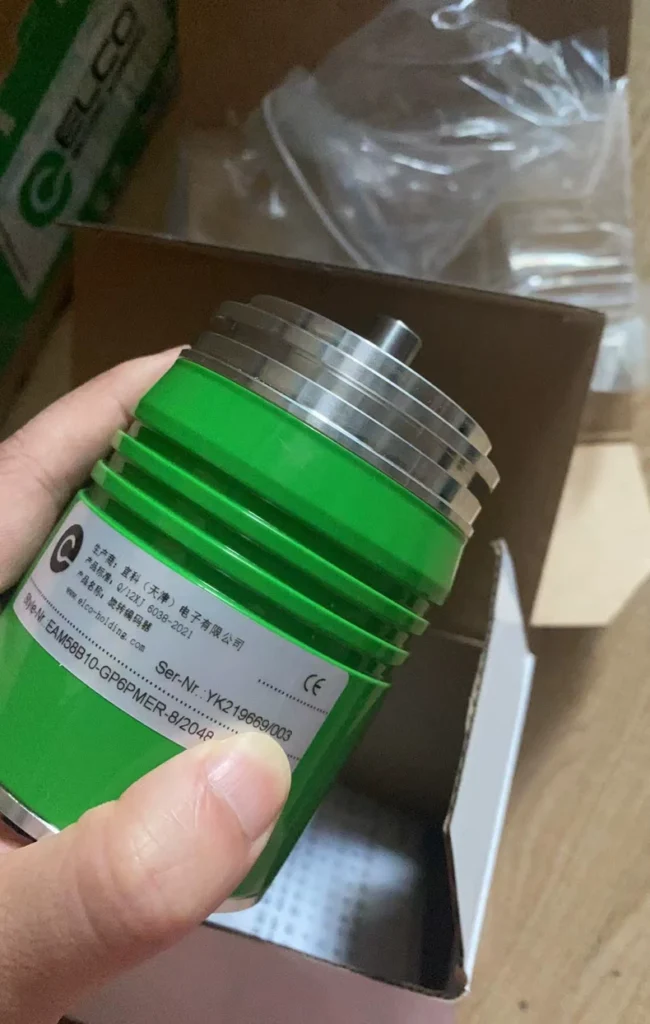ELCO EAM58B10-GP6PMER-8/2048.3L1800 Encoder thumbnail