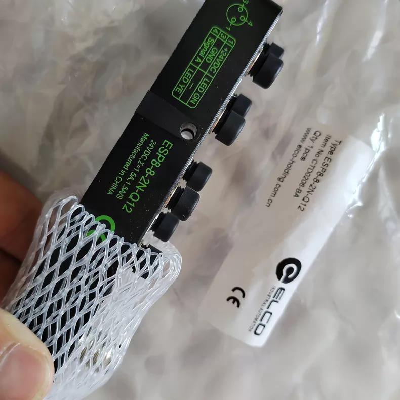 ELCO ESP8-8-2N-Q12 splitter thumbnail