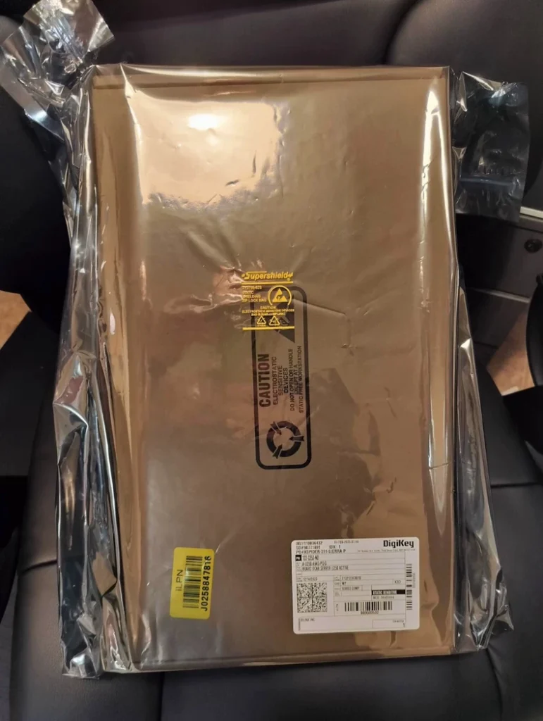 AMD A-U250-A64G-PQ-G Data Center Accelerator Card thumbnail