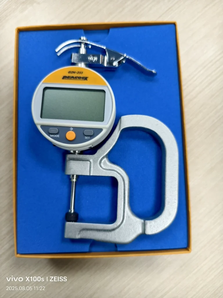 PEACOCK G2N-255 Digital Thickness Gauge