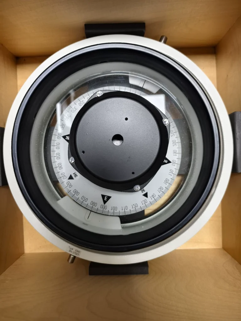 Sperry Marine 2060 magnetic compass thumbnail