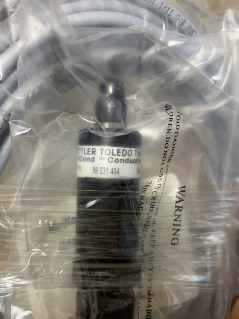 Mettler Toledo Conductivity Sensor 58031404 thumbnail