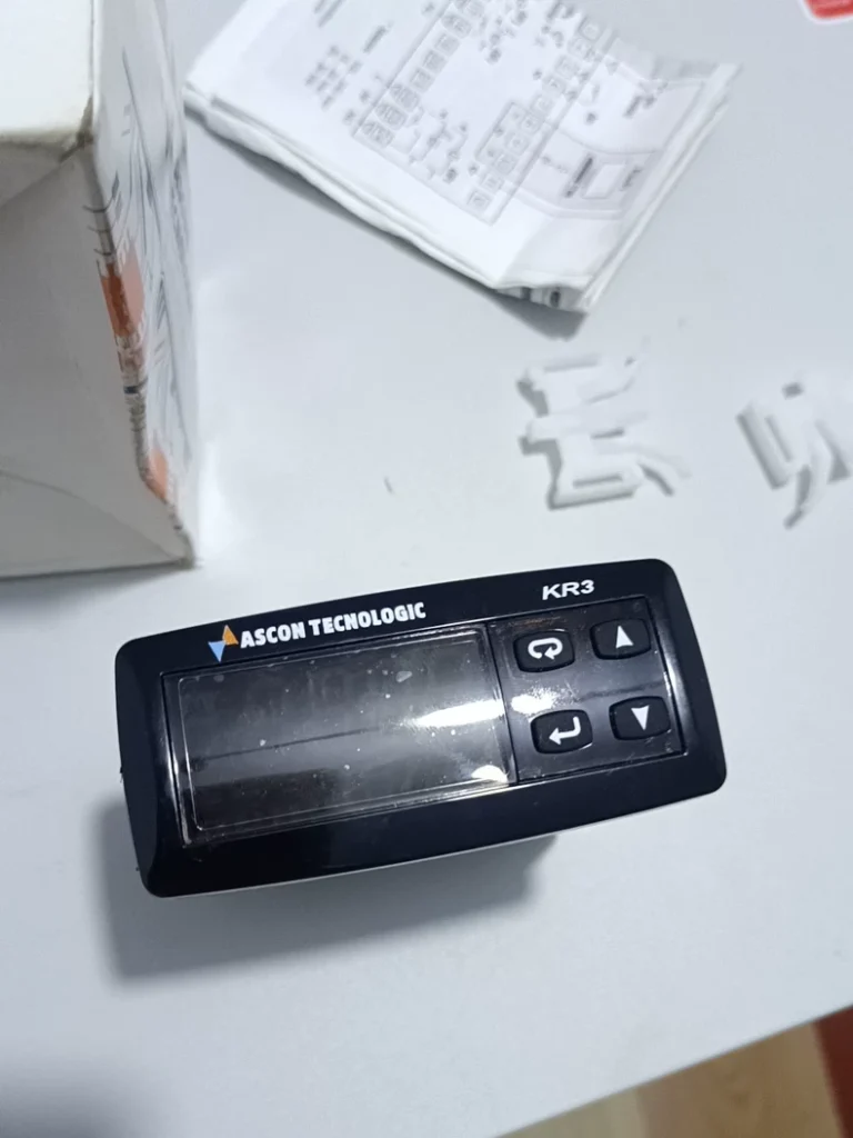 Ascon Tecnologic Controller KR3 KR3-HCIO-D…E… thumbnail