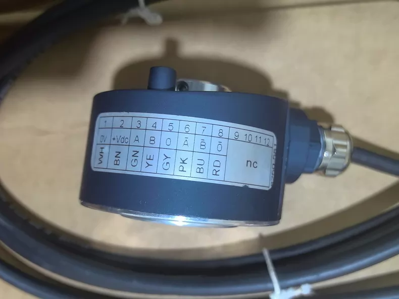 CST BEI Encoder DH0514-2048-004 thumbnail