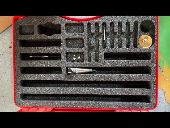 Leica AT901-MR Series Chaser thumbnail