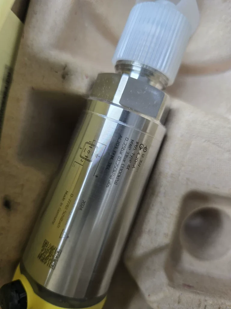 VEGABAR28.0-2.5BAR ABS Pressure sensor thumbnail