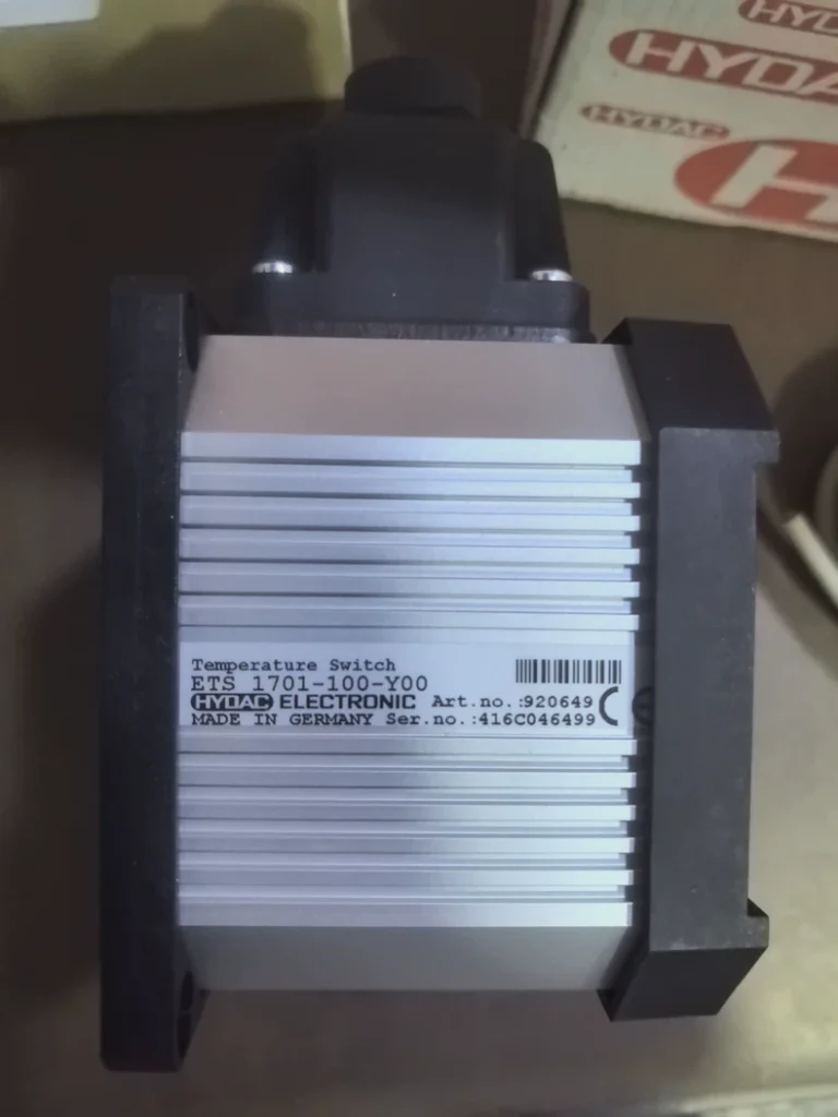 HYDAC Temperature Sensor ETS1701-100-Y00 thumbnail