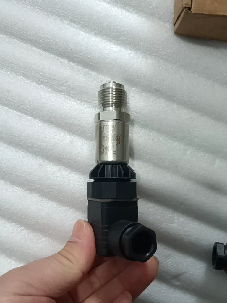 ALFA LAVAL Sensor 7MF1567-3CD00-6AA3 thumbnail