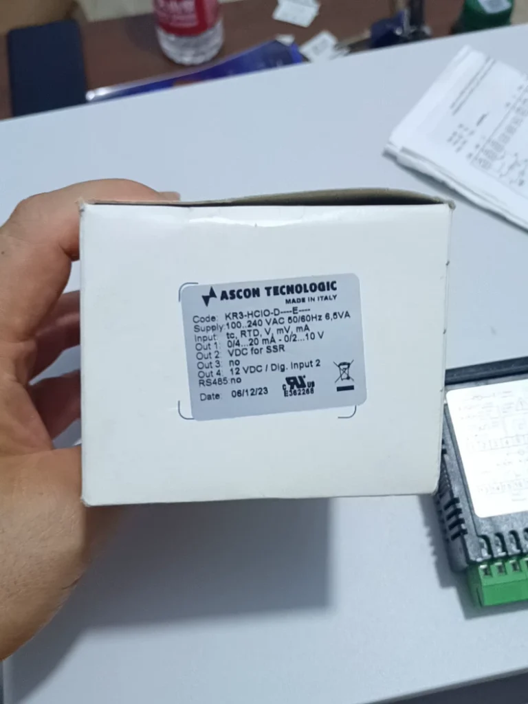 Ascon Tecnologic Controller KR3 KR3-HCIO-D…E…