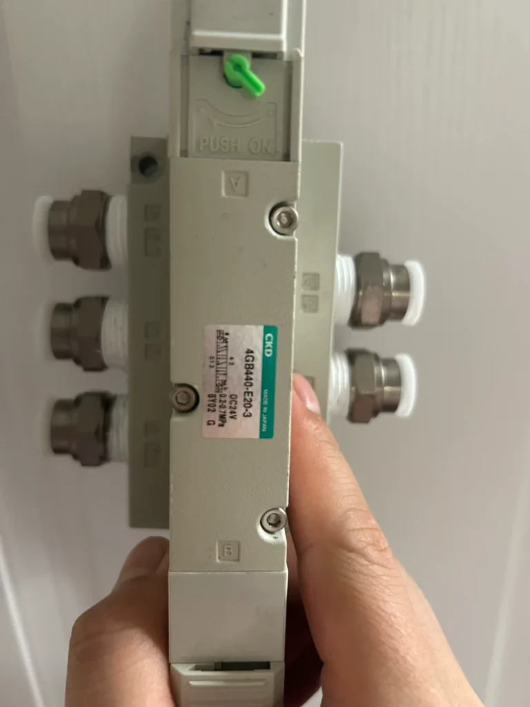 CKD 4GB440-E20-3 Valve thumbnail