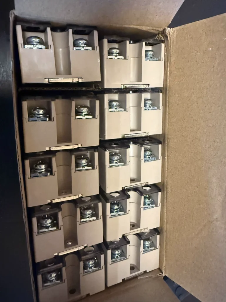 Omron G3NB-275B-1 relay