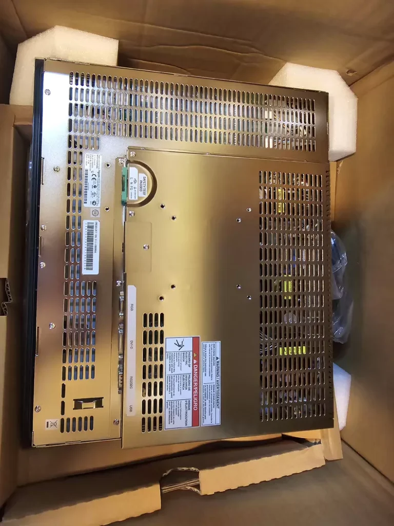 Schneider MPCYT90NAN00N19 Human-Computer Interface thumbnail