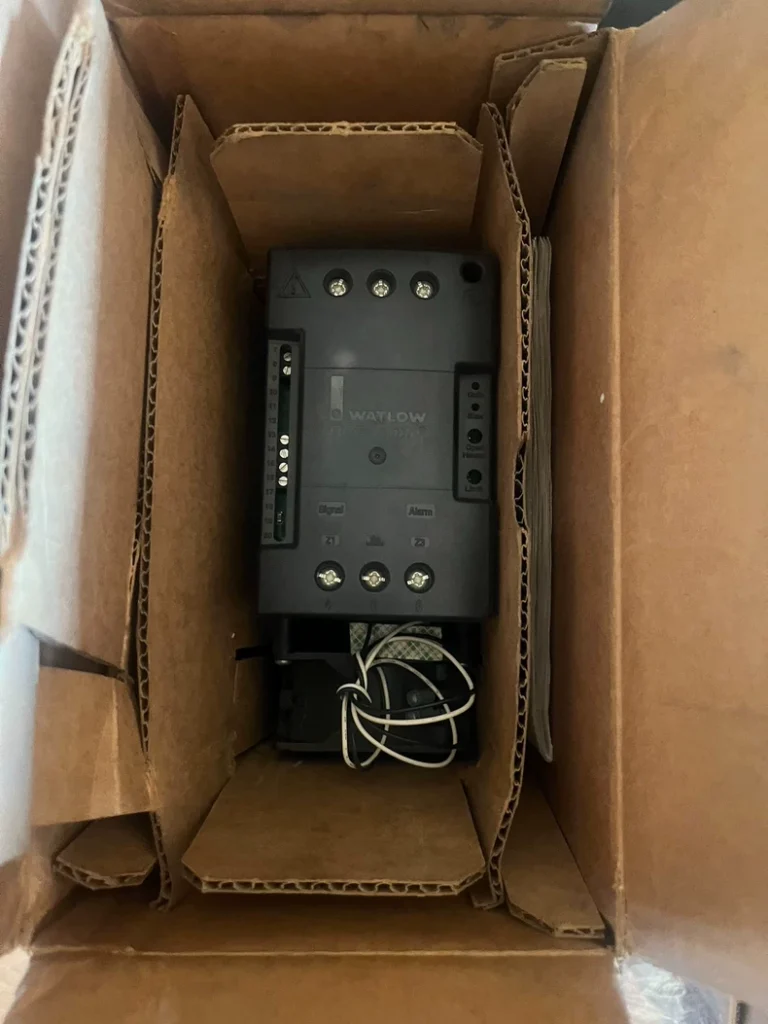 WATLOW DC32-60F0-S000 Controller