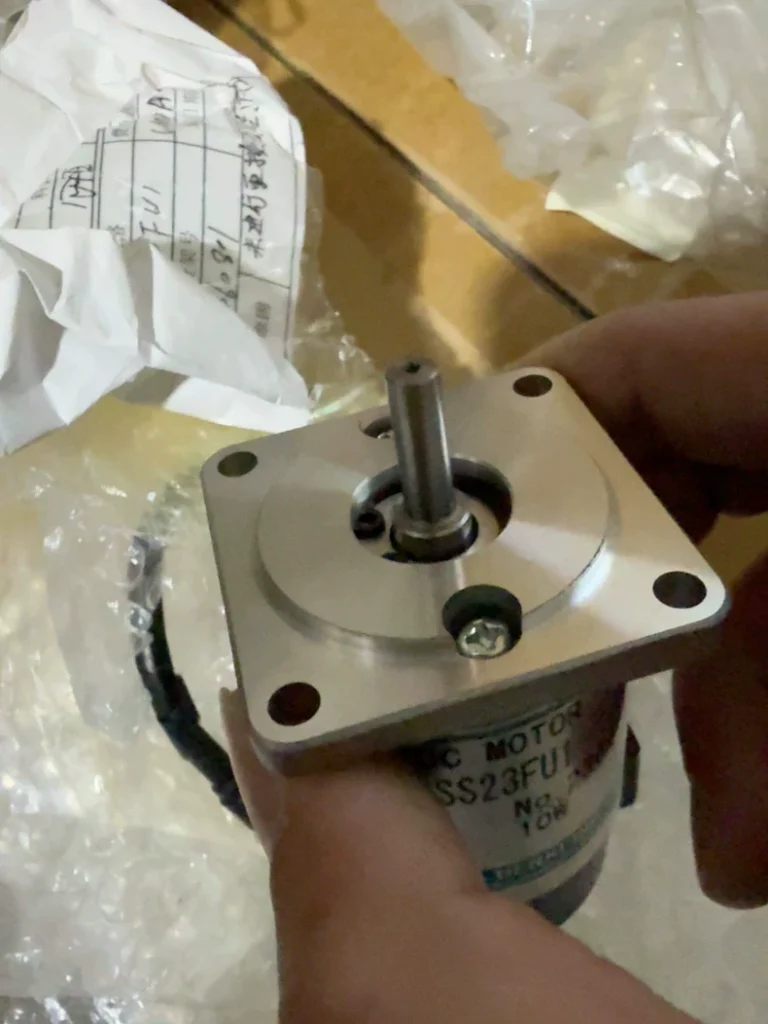 SAWAMUR DC Motor SS23FU1 DC24v 10W 5000RPM thumbnail