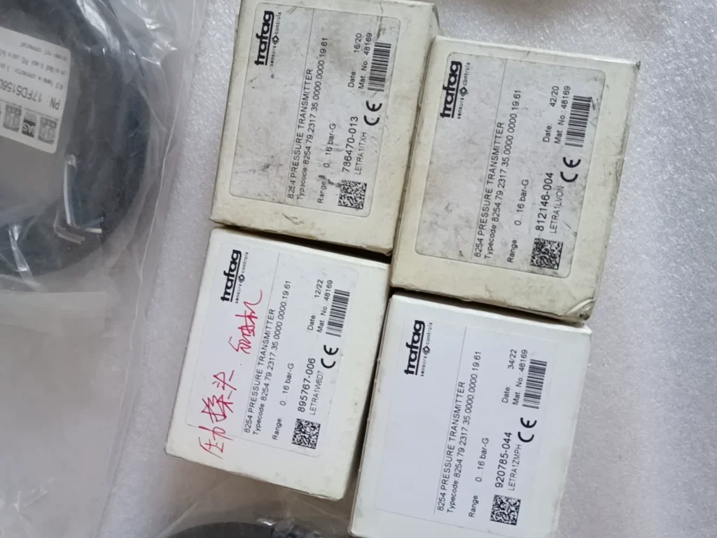 Trafag Pressure Sensor 8254.79.2317 0005-1529-300 thumbnail