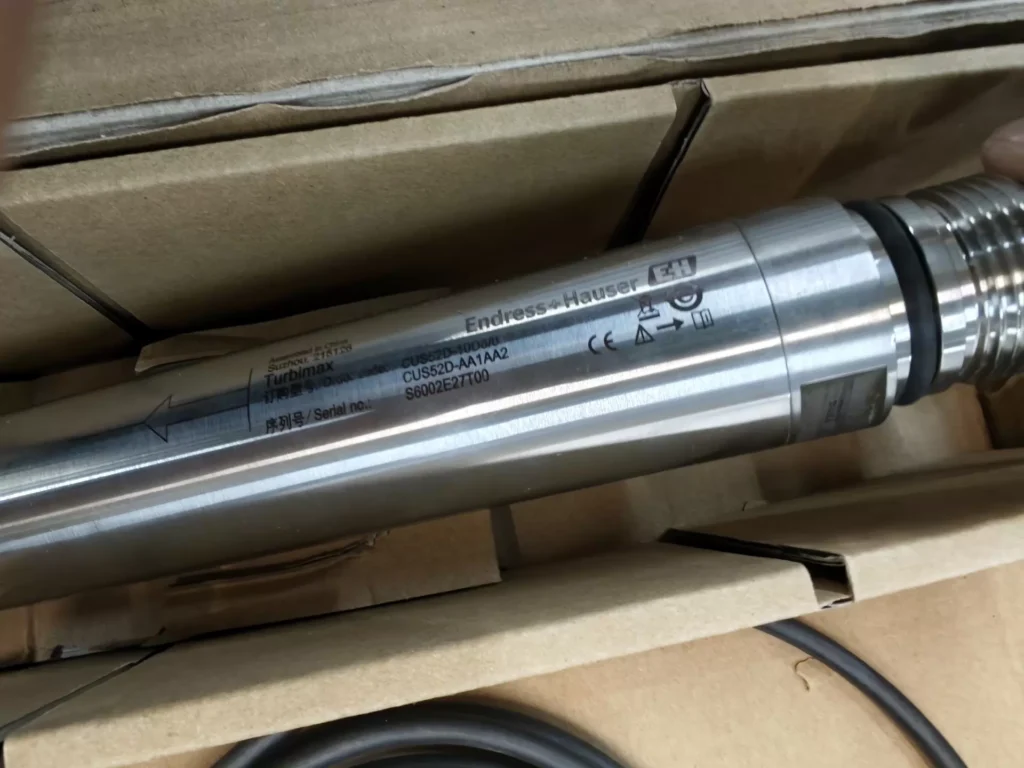 Endress+Hauser Turbidity Sensor CUS52DCUS52D-10D8/0 CUS52D-AA1AA2 thumbnail