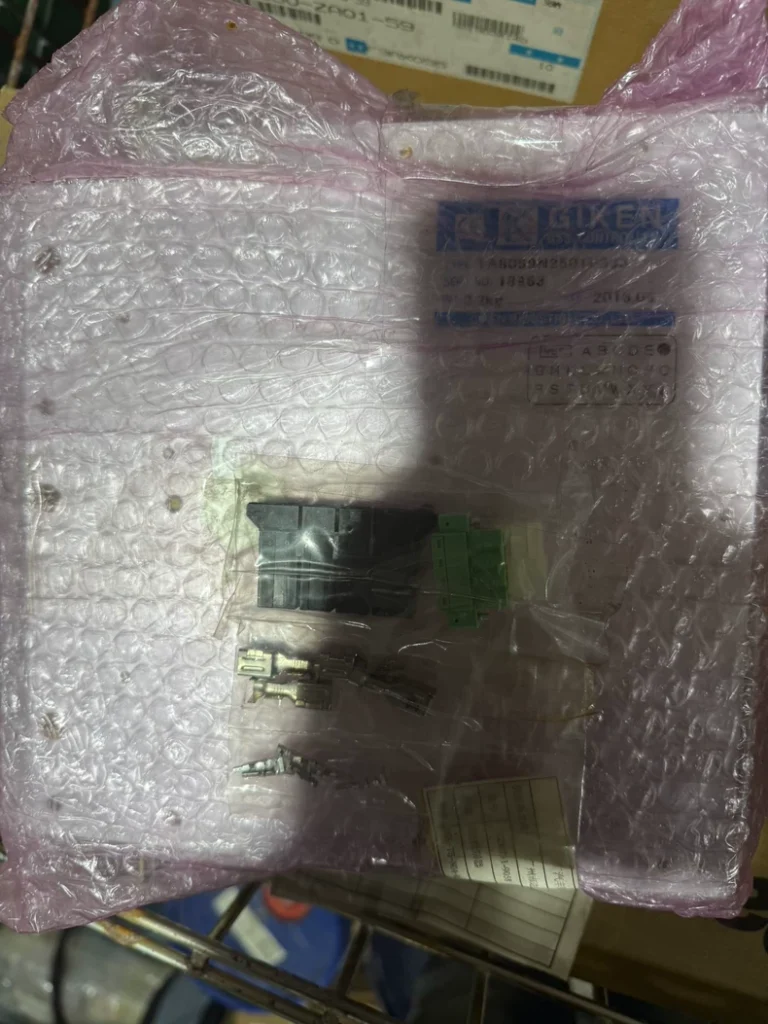 GIKEN Controller TA8089N2701E335 GSS-T7-N04-M thumbnail
