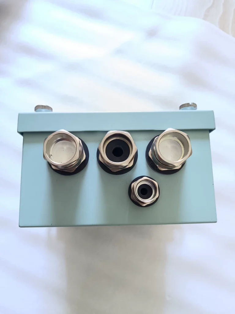 DISCHARGE DETECTOR thumbnail
