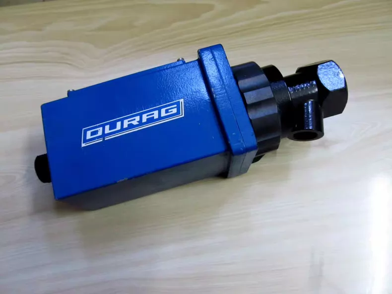 DURAG D-LE603 UA-P/ISO-P Flame Detector thumbnail