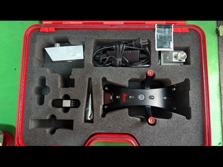 Leica AT901-MR Series Chaser thumbnail