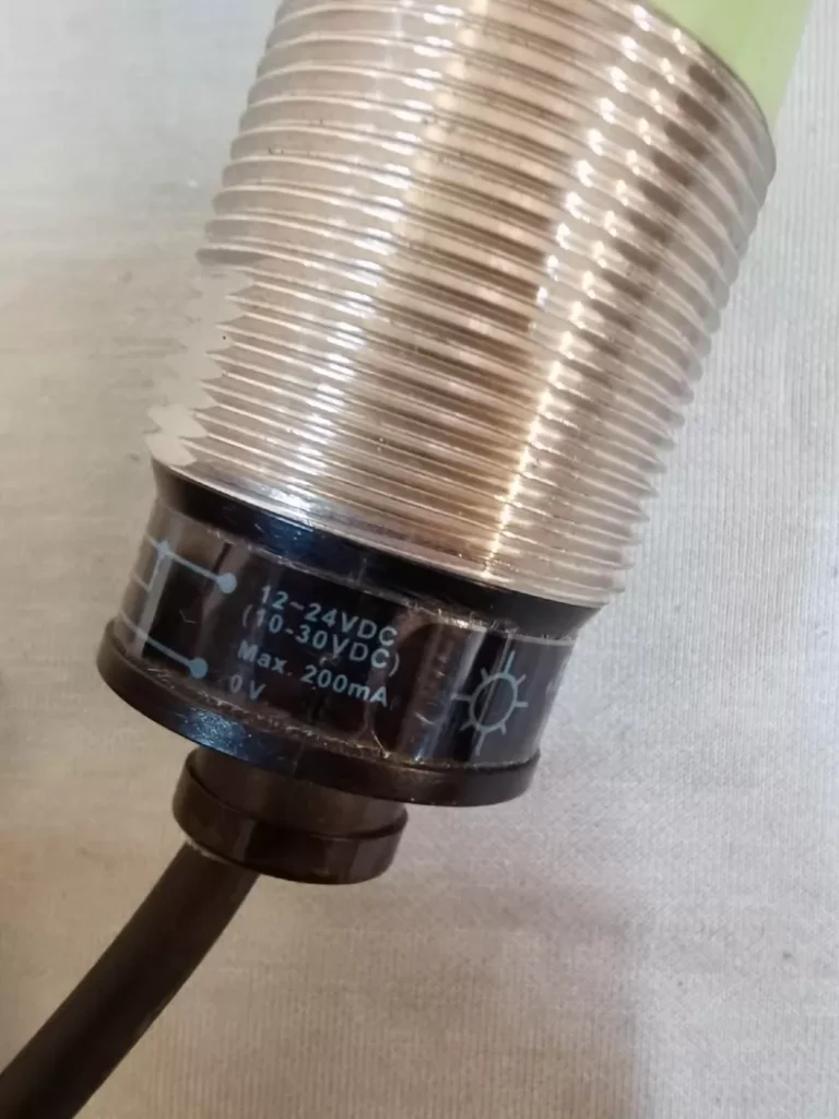 AUTONISHING PR30-15DN Proximity switch thumbnail