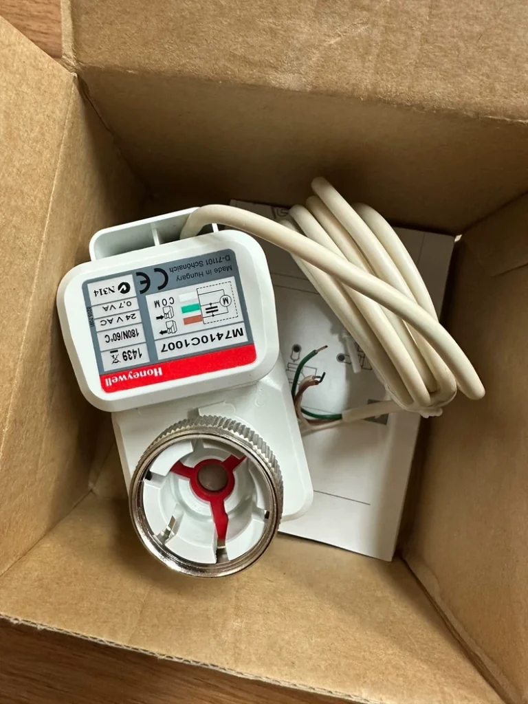 Honeywell Linear Valve Actuator M7410C1007 M7410C1015