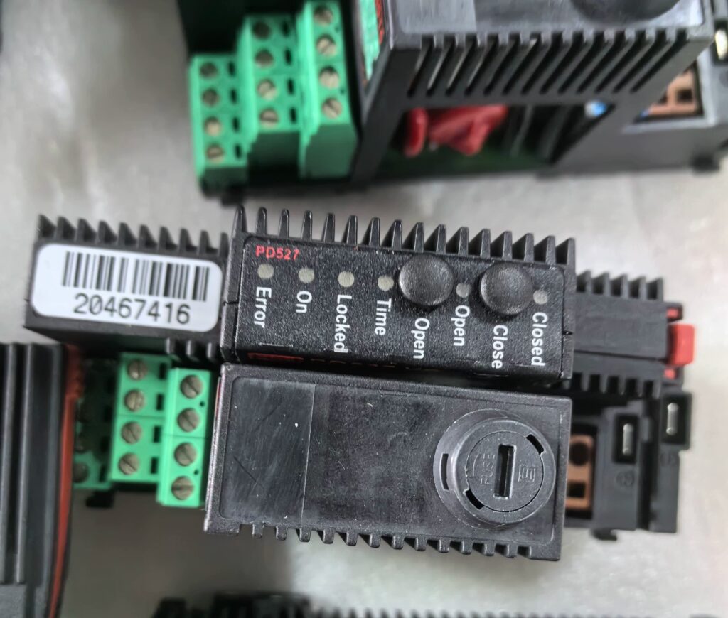 Proces-Data Control Module PD527 thumbnail