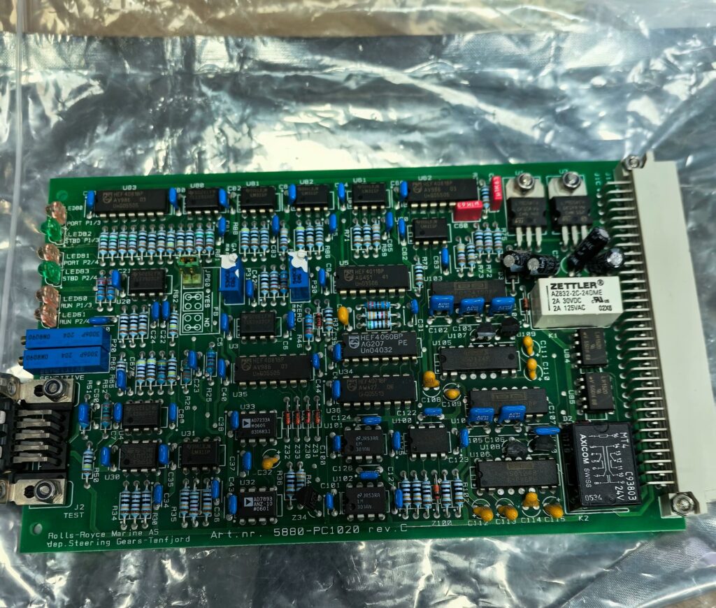 Rolls-Royce Control Board 5880-PC1020 thumbnail