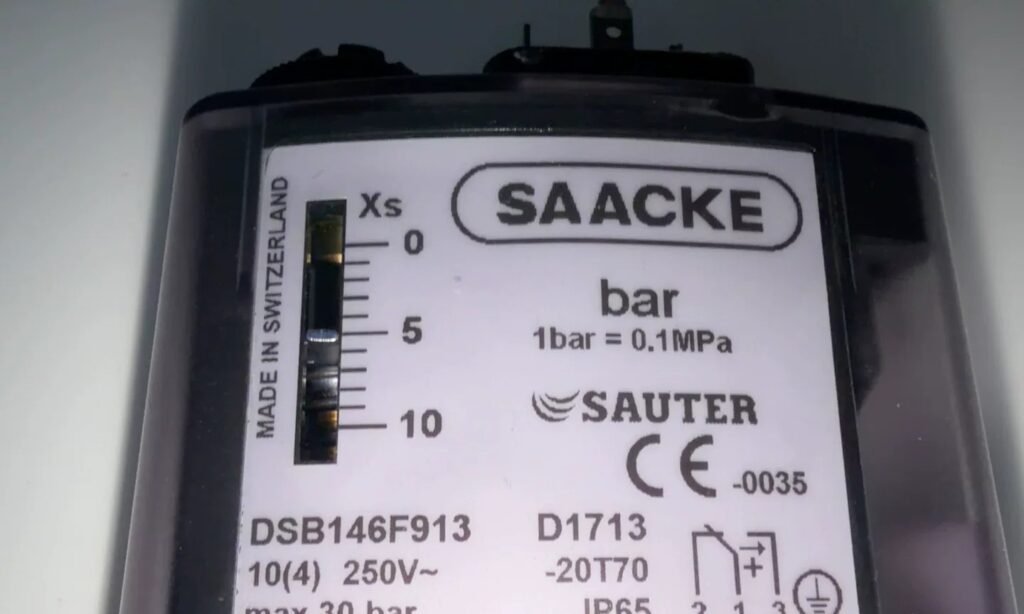 SAACKE SAUTER Pressure Switch DSB146F913 thumbnail