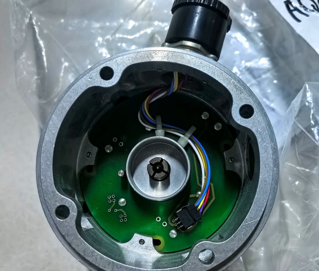 SICK Encoder AG100-4124BC100000 thumbnail