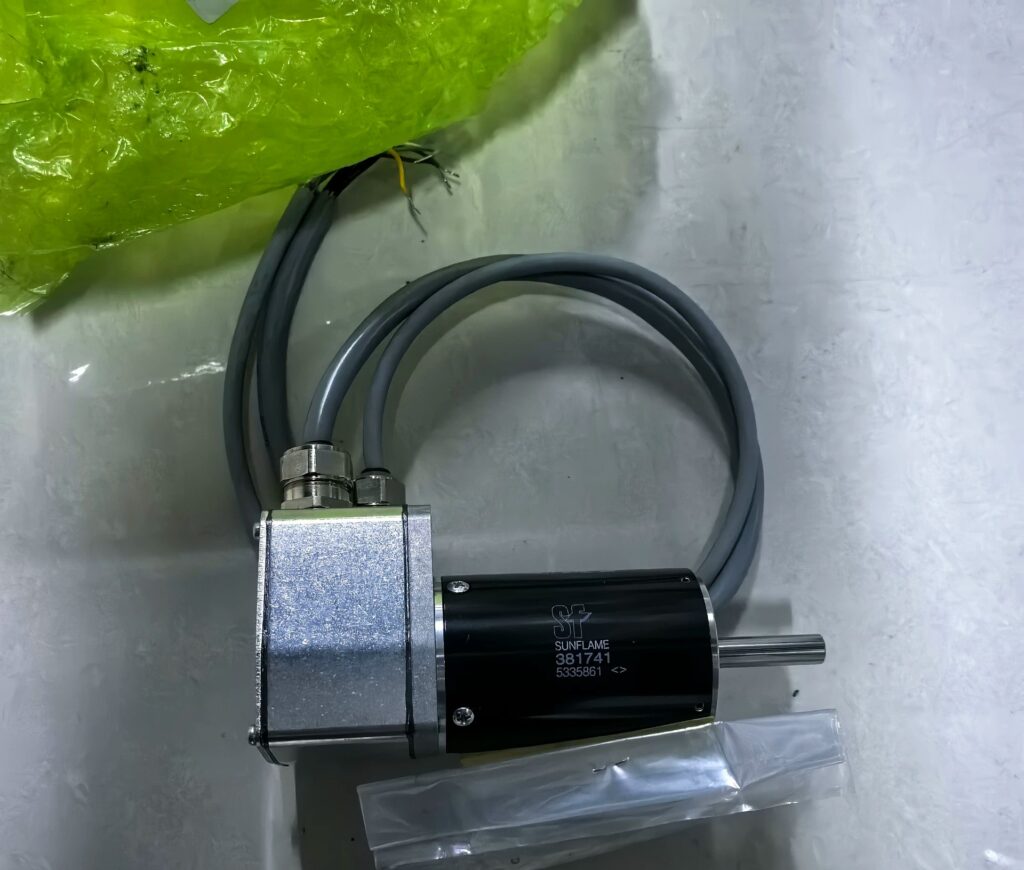 SUNFLAME DC Motor 381741 thumbnail