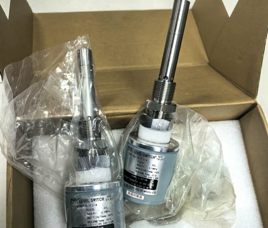 TAIYO VALVE Oil Level Sensor SU4-SL-F 3 thumbnail