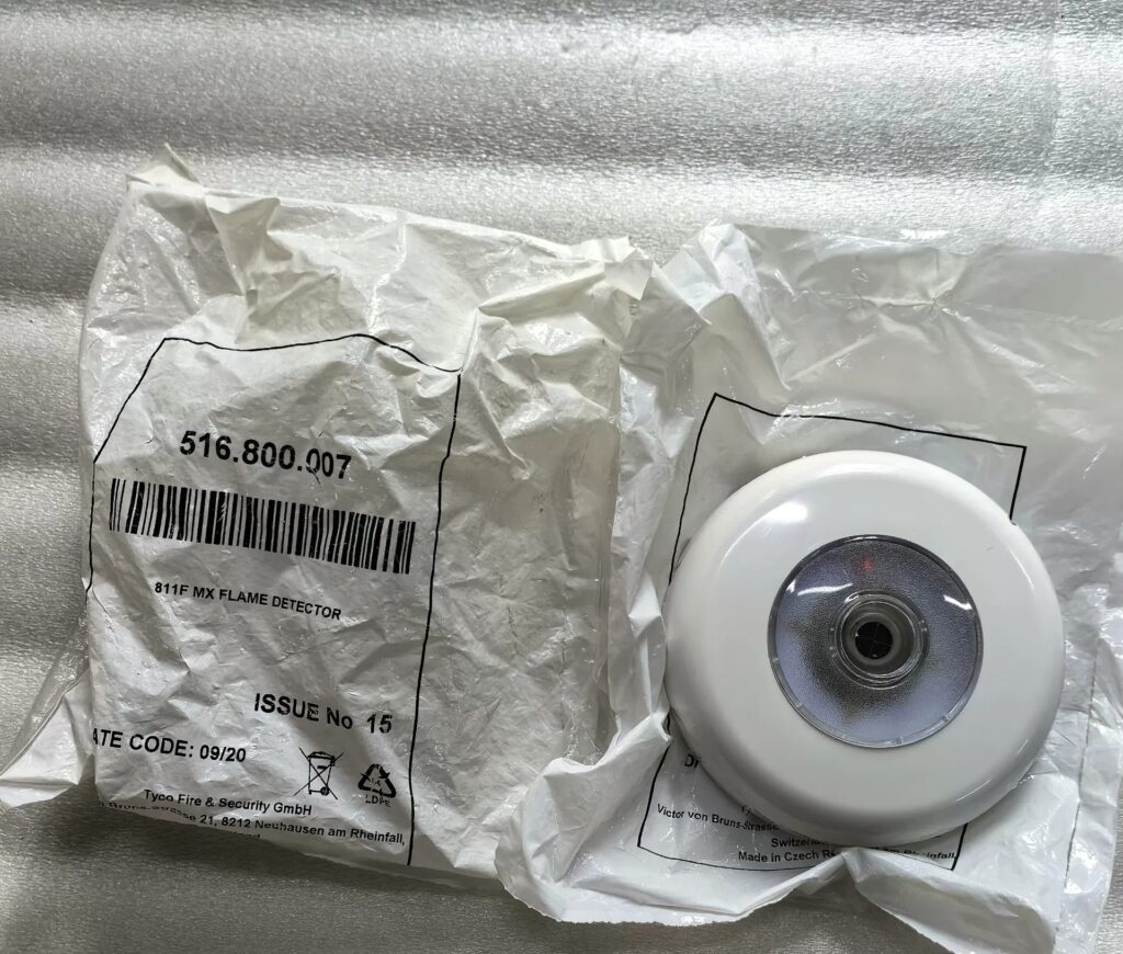 TYCO Flame Detector 811F MX 516.800.007 thumbnail